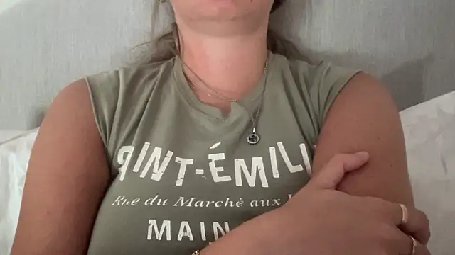 KaraLeee online show from March 2025 02:04:02 AM