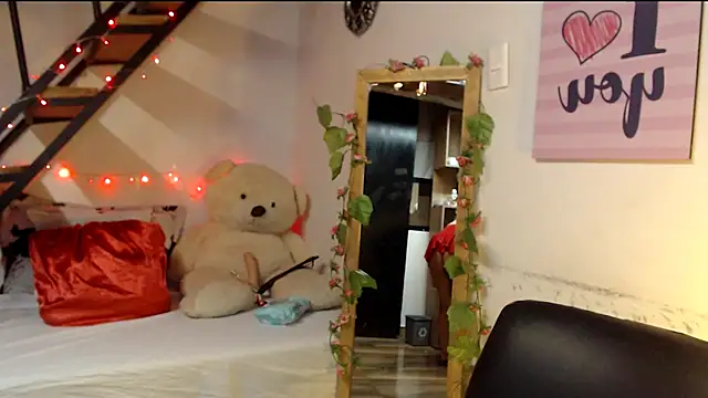 luna sky83 online show from January 2025 04:55:01 AM