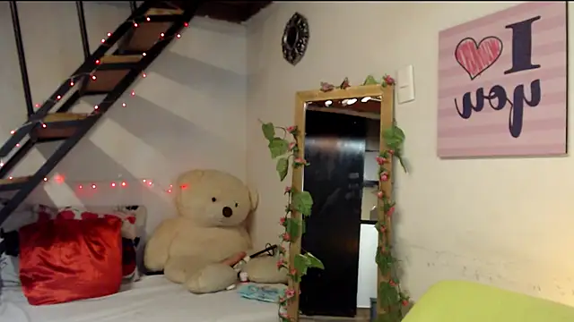 luna sky83 online show from February 2025 10:10:02 AM