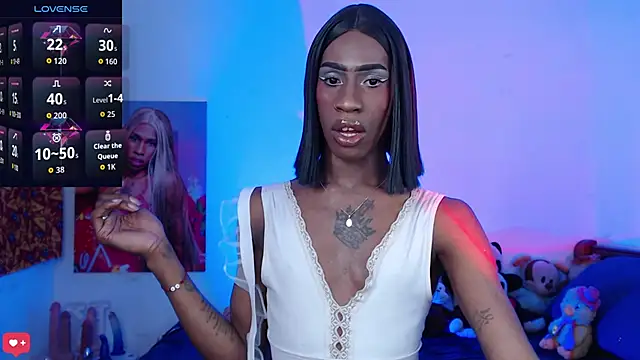 Kendall Gil online show from November 2025 04:43:02 AM