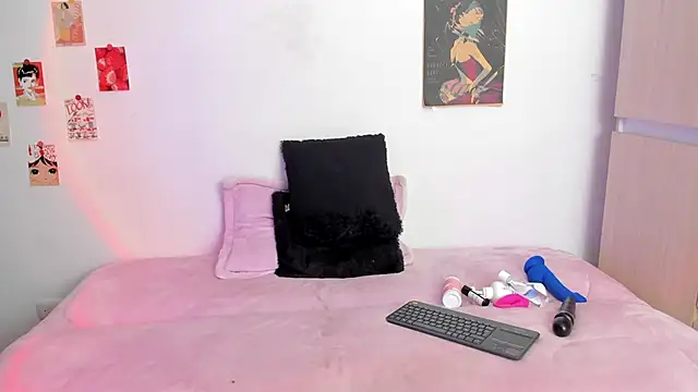 AlyRoses online show from February 2025 10:07:02 PM