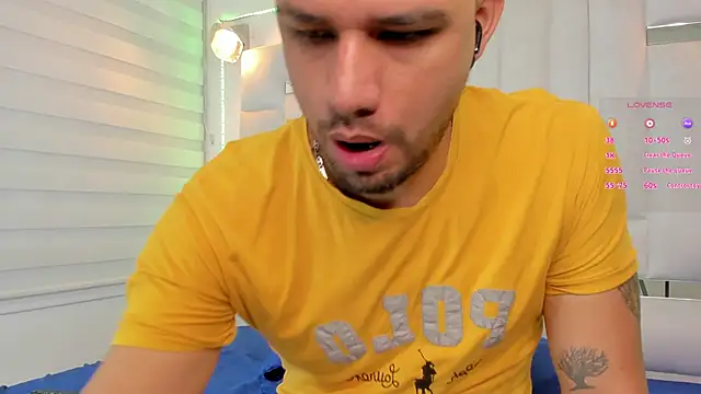 Snapshot of Jacoob19_ chatting on December 2024 12:58:01 PM Jacoob19 online show from December 2024 12:58:01 PM