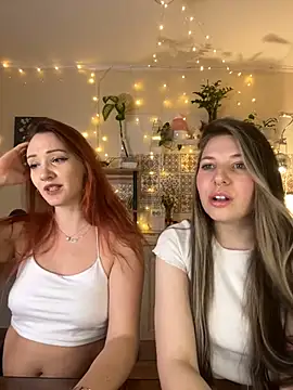 Snapshot of Annie_aww chatting on March 2025 10:38:02 PM Annie aww online show from March 2025 10:38:02 PM