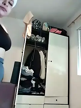 sammymoon online show from February 2025 04:25:01 PM