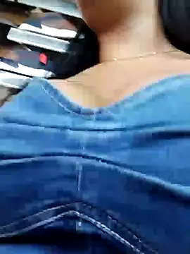 Miia grand online show from December 2024 06:02:01 PM