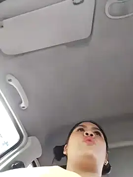 Miia grand online show from February 2025 12:37:01 PM