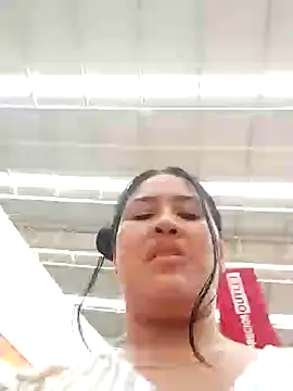 Miia grand online show from February 2025 03:41:02 PM