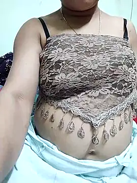 Snapshot of Joyakhan- chatting on February 2025 07:19:02 PM Joyakhan- online show from February 2025 07:19:02 PM