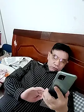 yjw6688 online show from April 2026 06:14:02 AM