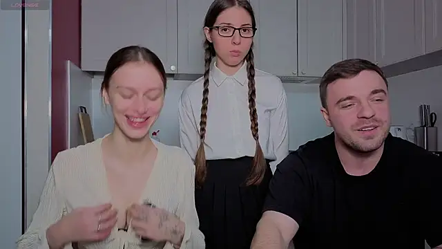 fcjuicy pussy online show from December 2025 10:24:02 AM