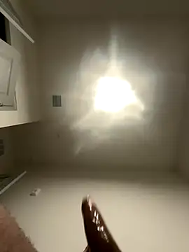 Snapshot of PointingPetrol chatting on October 2025 11:38:01 PM PointingPetrol online show from October 2025 11:38:01 PM