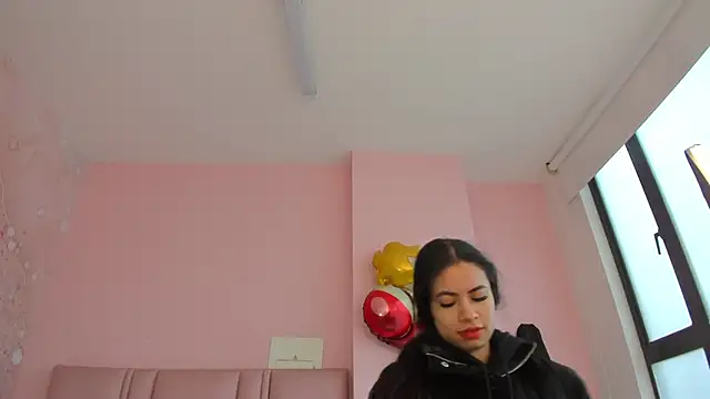 Snapshot of soyzarahtorres chatting on October 2025 04:02:02 PM soyzarahtorres online show from October 2025 04:02:02 PM