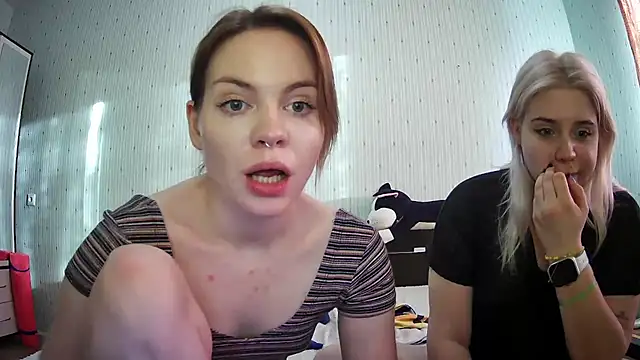 Snapshot of ChrisGirls chatting on February 2025 02:35:02 PM ChrisGirls online show from February 2025 02:35:02 PM
