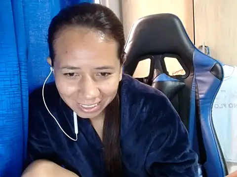 Erotic latina online show from October 2025 12:28:01 PM