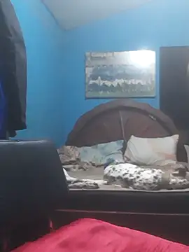 hugosafado333 online show from September 2025 06:35:01 AM