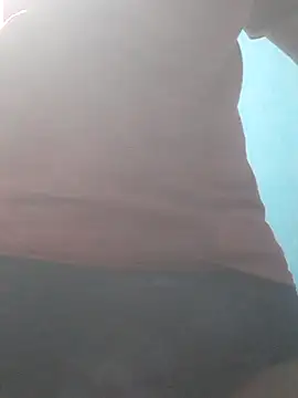 hugosafado333 online show from October 2025 09:37:01 PM