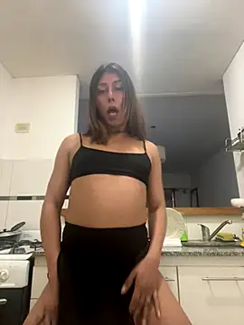 Yerucita online show from December 2025 02:39:01 AM