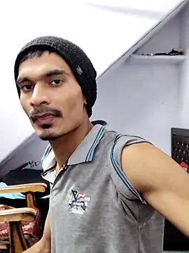 Snapshot of Habibi_big_b chatting on December 2024 04:51:02 PM Habibi big b online show from December 2024 04:51:02 PM