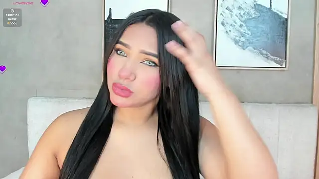 Snapshot of Ali_Vega_ chatting on January 2025 07:21:02 PM Ali Vega online show from January 2025 07:21:02 PM