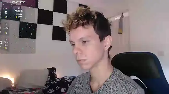 bryamado69 online show from February 2025 04:01:02 PM