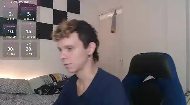 bryamado69 online show from March 2025 04:20:01 PM