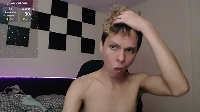 bryamado69 online show from September 2025 02:27:02 AM