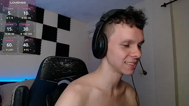 bryamado69 online show from November 2025 01:49:02 AM