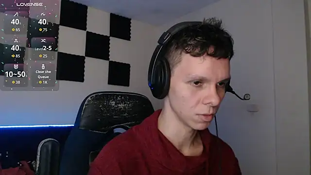 bryamado69 online show from November 2025 02:33:01 AM