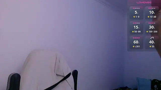 bryamado69 online show from April 2026 10:54:02 AM