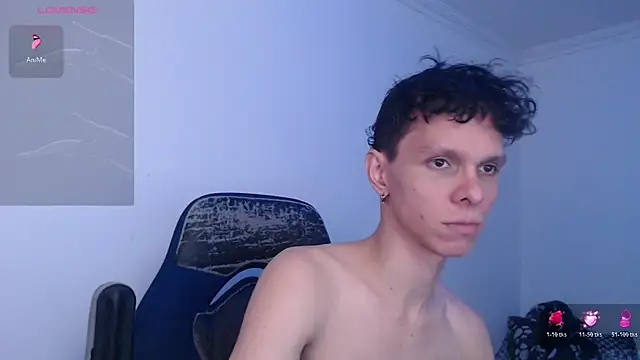 bryamado69 online show from June 2026 03:28:01 AM