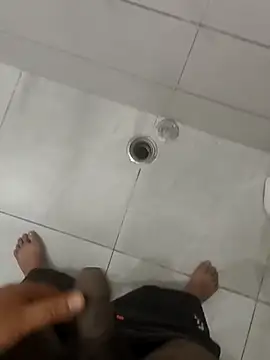 Snapshot of Gururonny07 chatting on October 2025 12:45:01 AM Gururonny07 online show from October 2025 12:45:01 AM