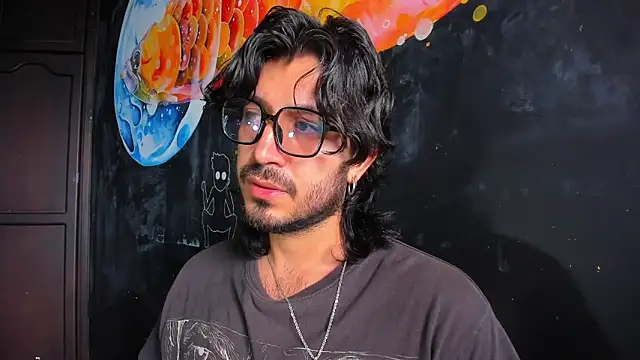 Ackerman Eren  online show from November 2025 06:07:02 PM