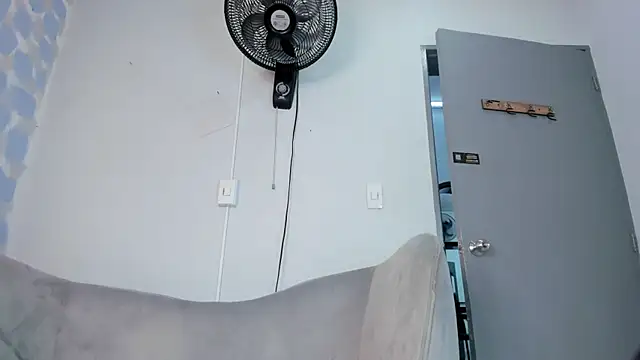 Snapshot of sarita_rouzze chatting on February 2025 11:04:01 AM sarita rouzze online show from February 2025 11:04:01 AM