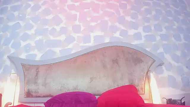 Snapshot of sarita_rouzze chatting on March 2025 05:18:01 PM sarita rouzze online show from March 2025 05:18:01 PM