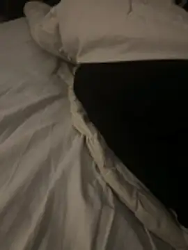 pignoufe online show from February 2026 11:01:02 PM