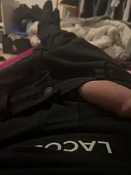 pignoufe online show from March 2026 11:34:01 PM