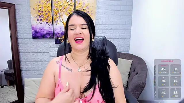 LenaRuiz  online show from April 2026 12:08:02 PM