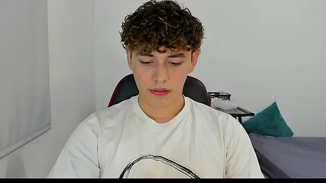 dani 2226 online show from December 2024 04:43:02 AM