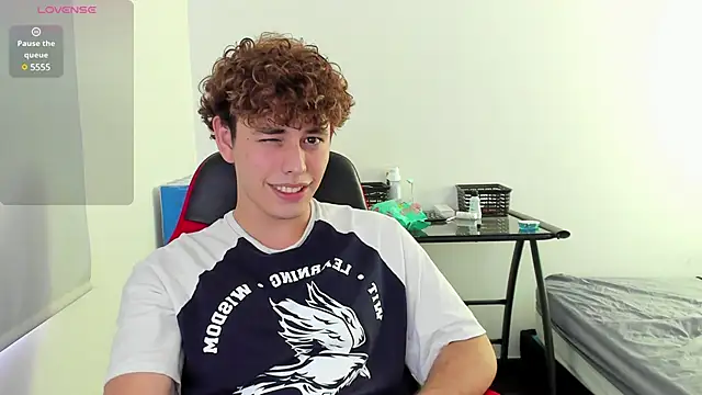 dani 2226 online show from December 2024 01:38:02 PM