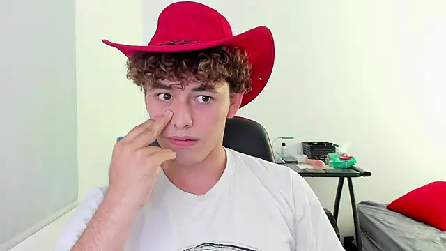 dani 2226 online show from December 2024 03:00:01 PM