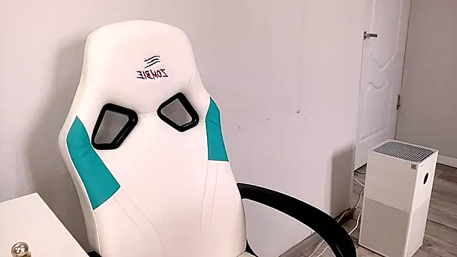 Risalynn online show from January 2025 06:26:01 AM