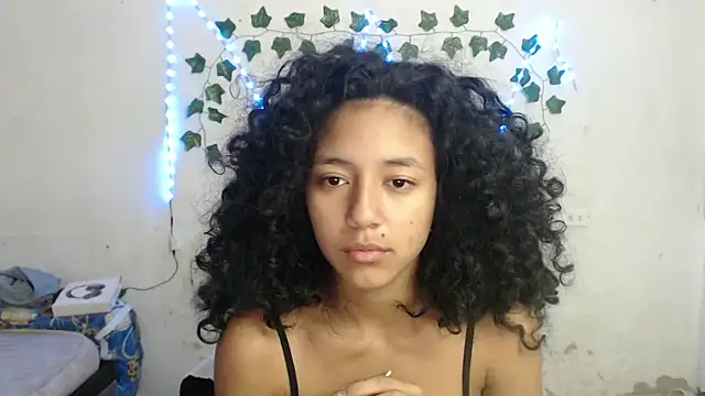 Snapshot of ley_blus10 chatting on January 2025 12:46:02 PM ley blus10 online show from January 2025 12:46:02 PM