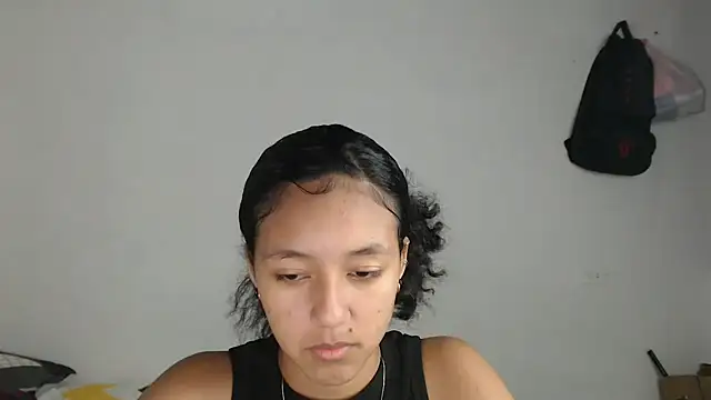 Snapshot of ley_blus10 chatting on February 2025 04:26:02 AM ley blus10 online show from February 2025 04:26:02 AM