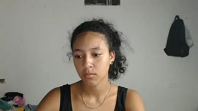 Snapshot of ley_blus10 chatting on March 2025 05:08:01 AM ley blus10 online show from March 2025 05:08:01 AM