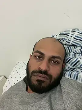 islandvybee55 online show from January 2025 12:40:01 PM