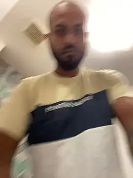 islandvybee55 online show from February 2025 11:13:02 PM