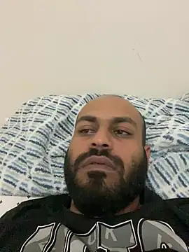 islandvybee55 online show from March 2025 07:26:01 AM