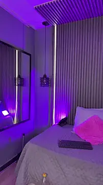 MiaPetit  online show from March 2026 07:09:01 PM