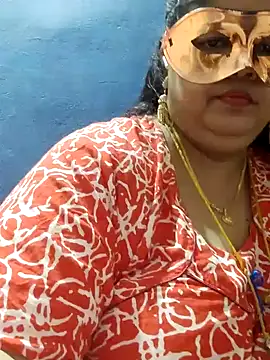 Snapshot of tamilthanushri chatting on February 2025 07:33:01 PM tamilthanushri online show from February 2025 07:33:01 PM
