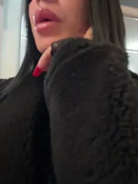 cicciolina online show from December 2024 07:16:02 PM